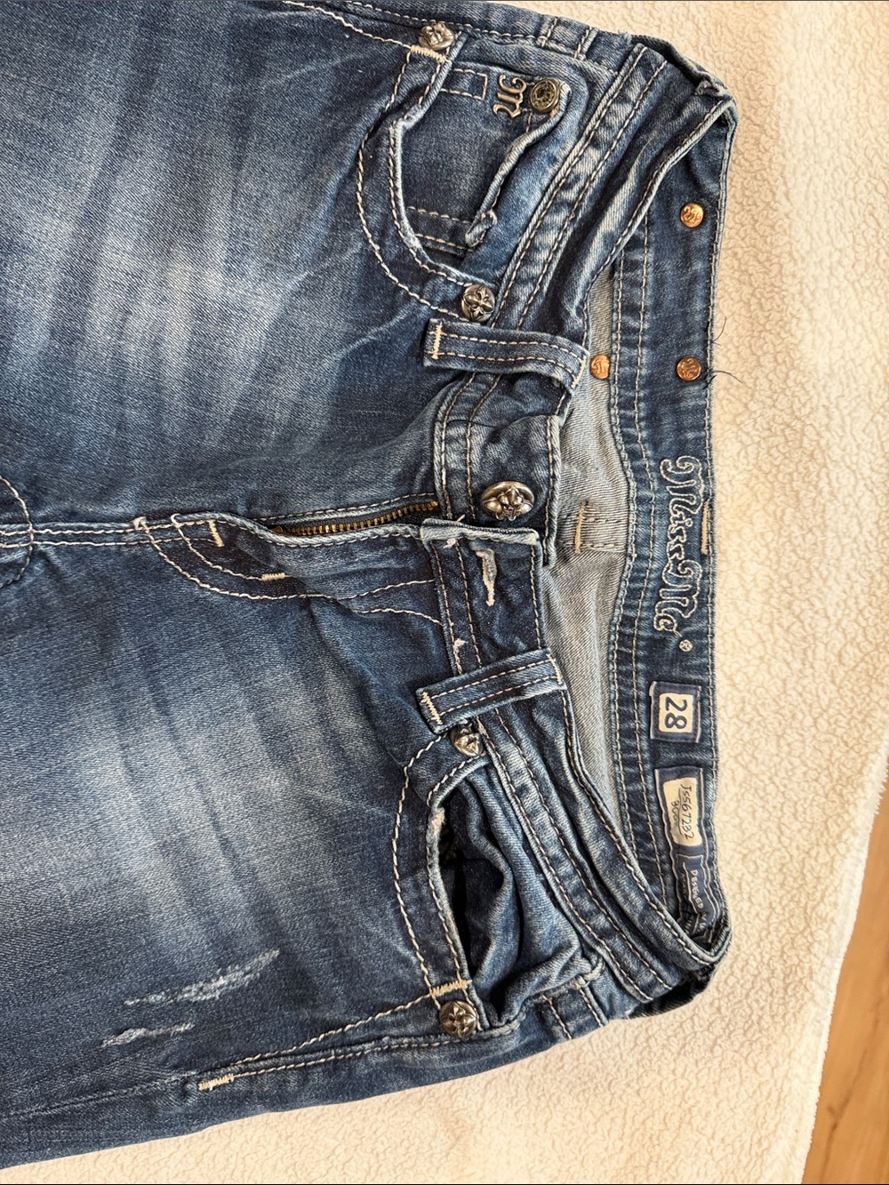 Miss Me Blue Faded Skinny Jeans with Embroidered Waist like new. 28x34